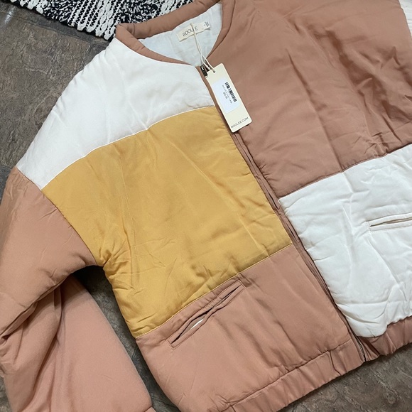 Roolee Colorblock Jacket—size Large NWT - Picture 5 of 5